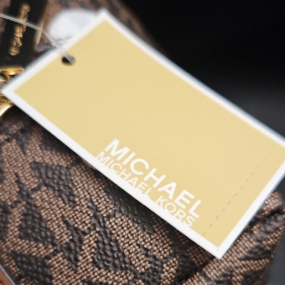 Michael Kors Brown and White Travel Bag - Picture 2 of 8